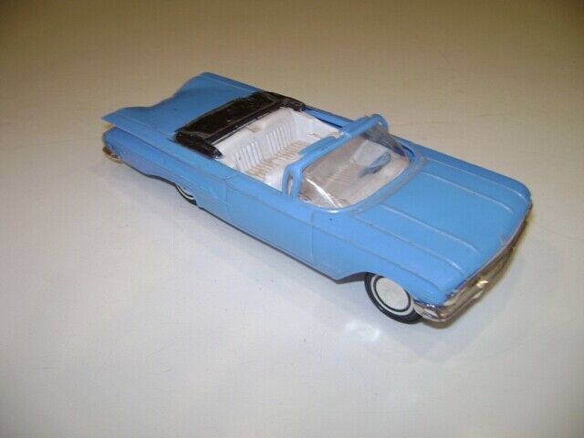 1960s Chevy Convertible Impala Korris Kar Plastic Model Car 1/24 Scale Vintage
