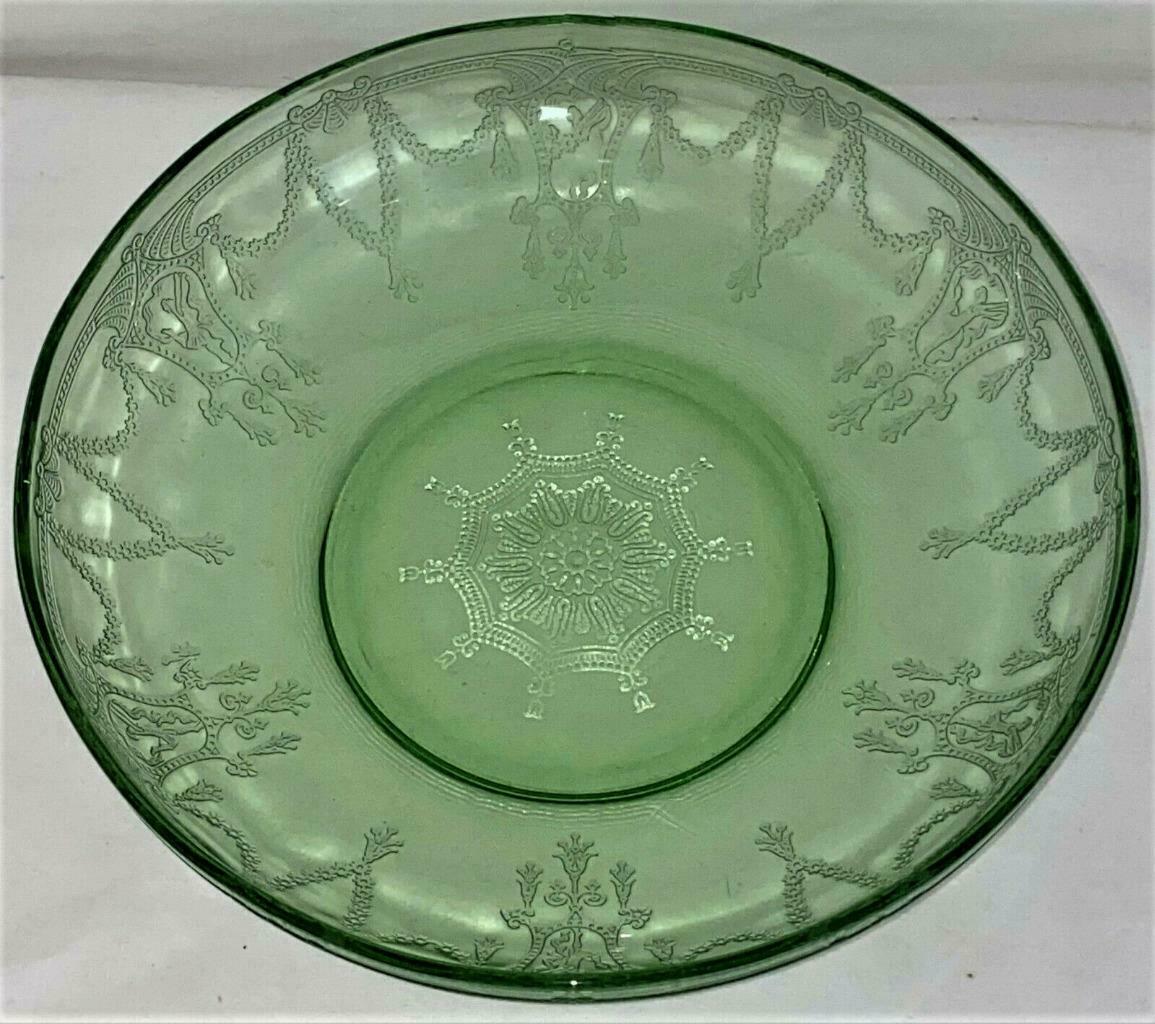 Hocking Green Depression Cameo/ballerina Berry Bowl Large 8.50 Inches